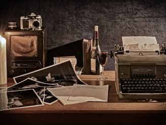 Stillleben mit Schreibmaschine